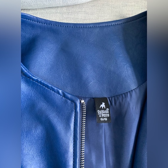 Cuidado con el Perro faux leather blue jacket. - Picture 3 of 7